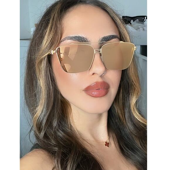 NEW Fendi FE40110U Baguette Gold Mirrored Aviator Sunglasses - Picture 1 of 6